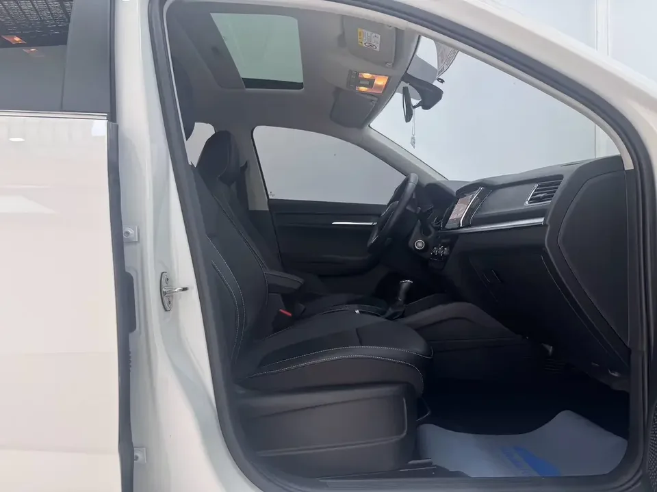 Skoda Comek Comek 2021 1.5L Automatic Comfort Edition 2022 — thumbnail 3