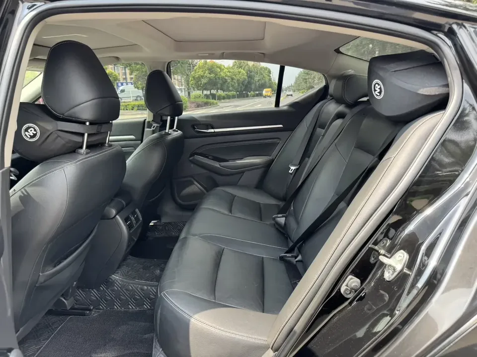 Nissan Altima Sound of nature 2021 2.0L XL Comfort Edition 2022 — thumbnail 3