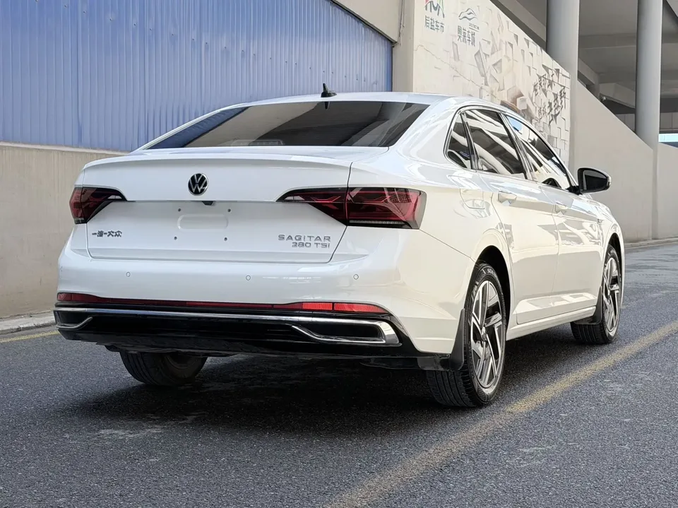 Volkswagen Sagitar Sagitar 2023 280TSI DSG Beyond Edition 2023 — thumbnail 2