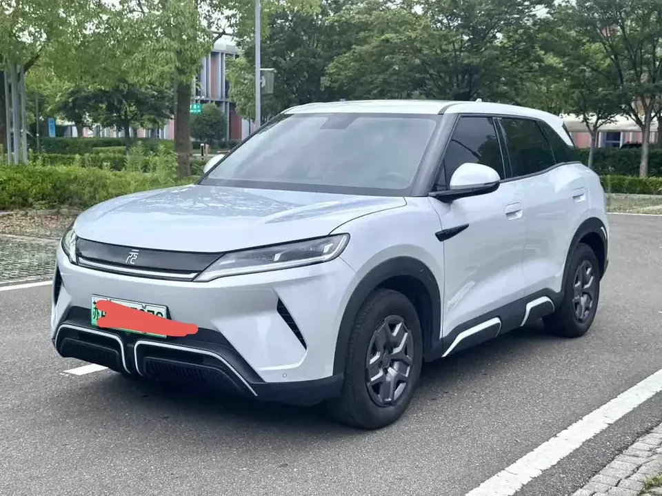 BYD Yuan Up Yuan UP 2024 401KM Vitality 2024 — фото 1, купить с доставкой в Москву