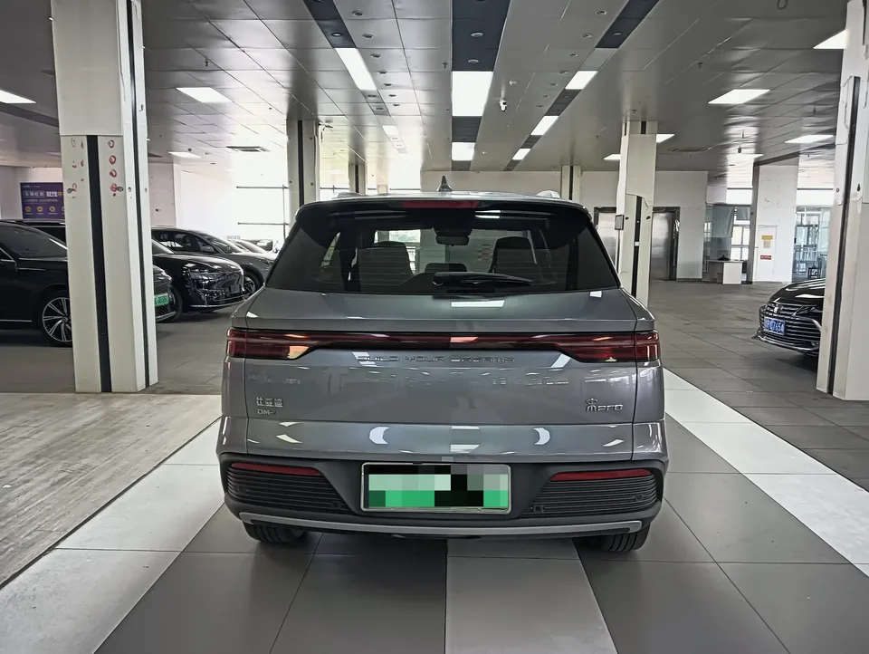 BYD Song Pro DM Song Pro DM 2024 DM-i Glory Edition 110km Surpassing Type 2024 — thumbnail 2