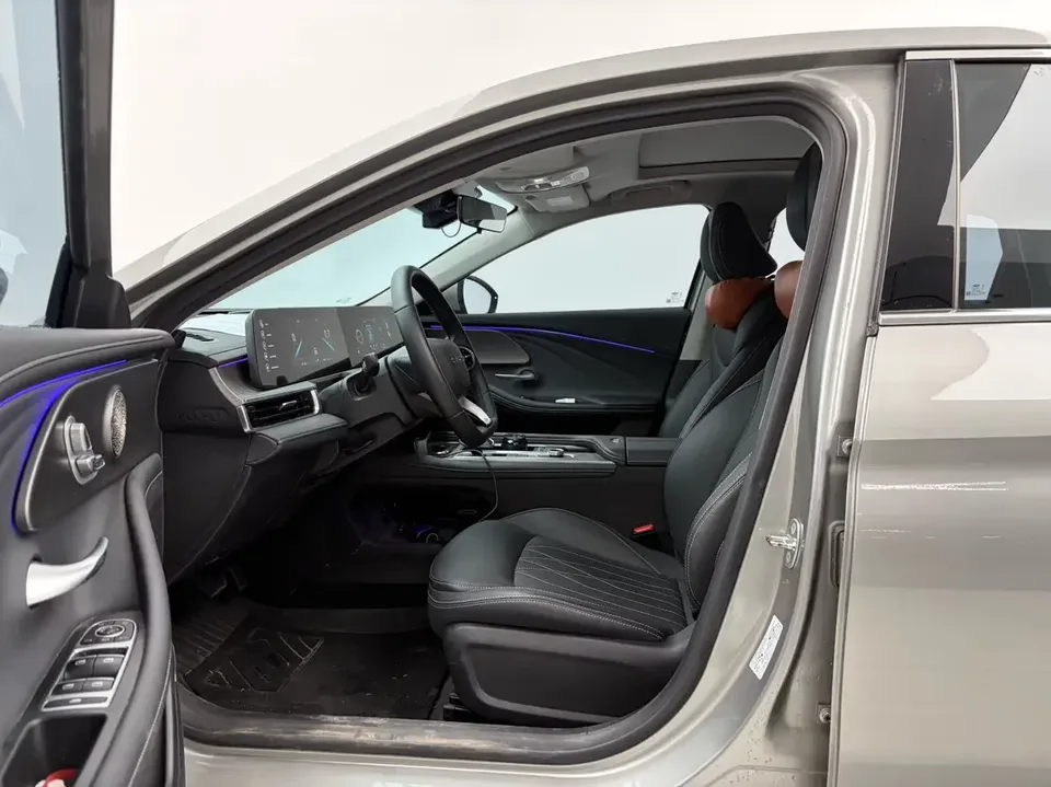 Chery Arrizo 8 Arrizo 8 2022 1.6TGDI DCT 2024 — thumbnail 5