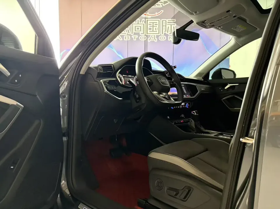 Audi Q3 Audi Q3 2023 35 TFSI Stylish Dynamic 2023 — thumbnail 4