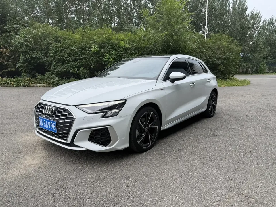 Audi A3 Audi A3 2022 Sportback 35 TFSI Stylish and sporty 2022 — photo 1, buy with delivery to Moscow