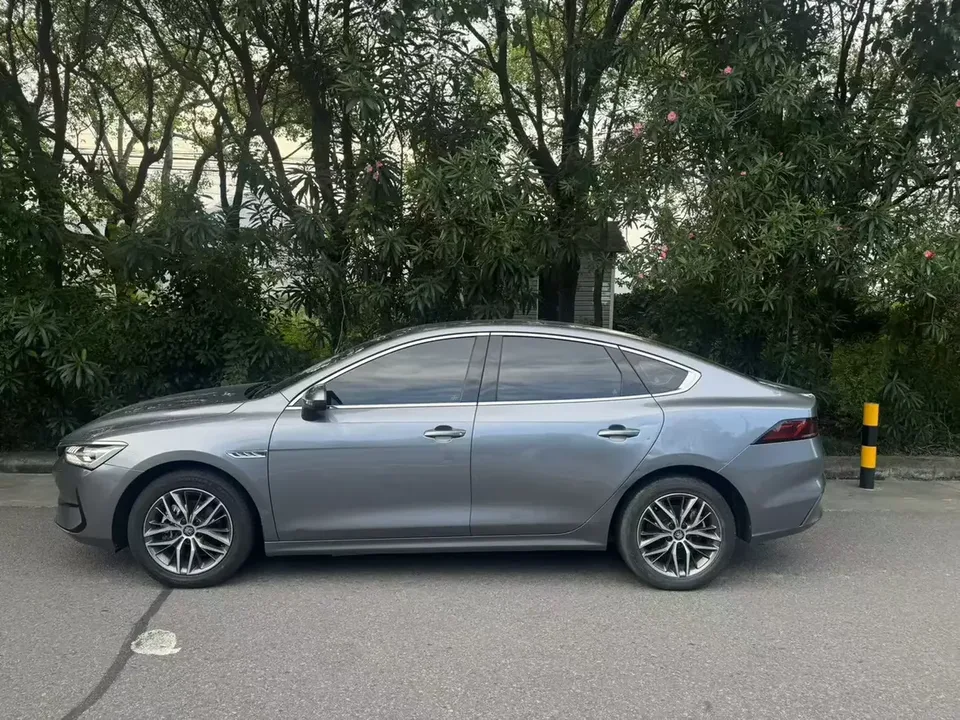 BYD Qin PLUS EV Qin PLUS EV 2024 Honor Edition 510KM Beyond 2024 — thumbnail 4