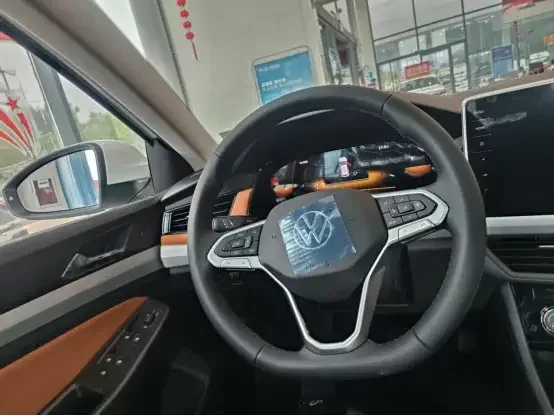 Volkswagen Bora Bora 2026 200TSI DSG Joyride Navigation Edition 2026 — thumbnail 4
