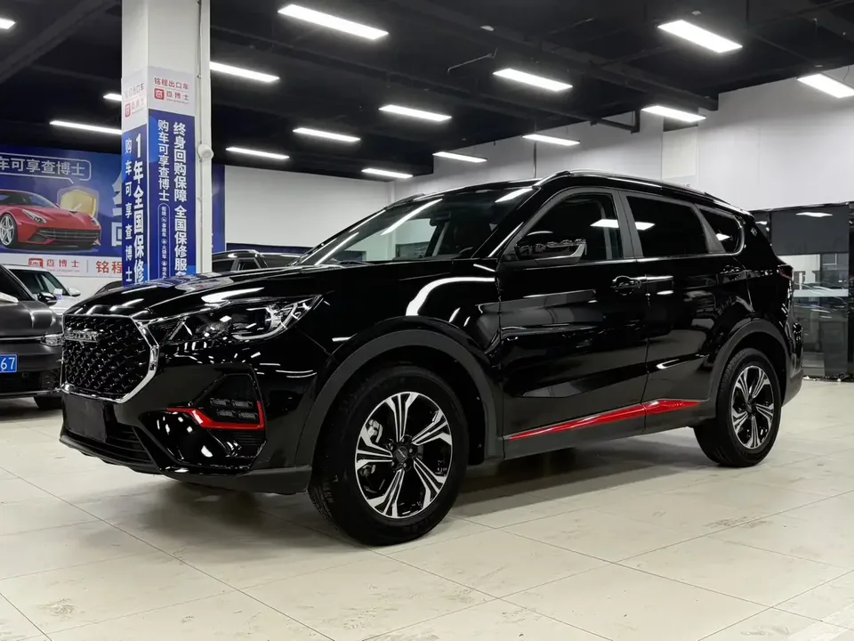 Jetour Jietu X70 Jietu X70 2023 1.5T DCT Beyond PRO 5 Seaters 2023 — photo 1, buy with delivery to Moscow