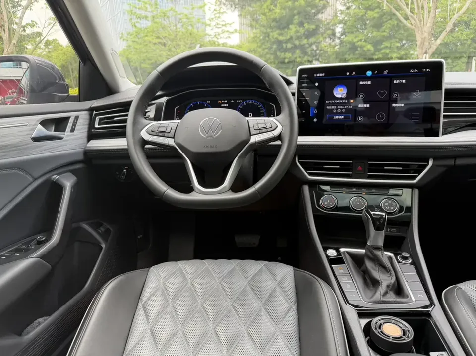 Volkswagen Sagitar Sagitar 2024 300TSI DSG Beyond Edition 2024 — thumbnail 3