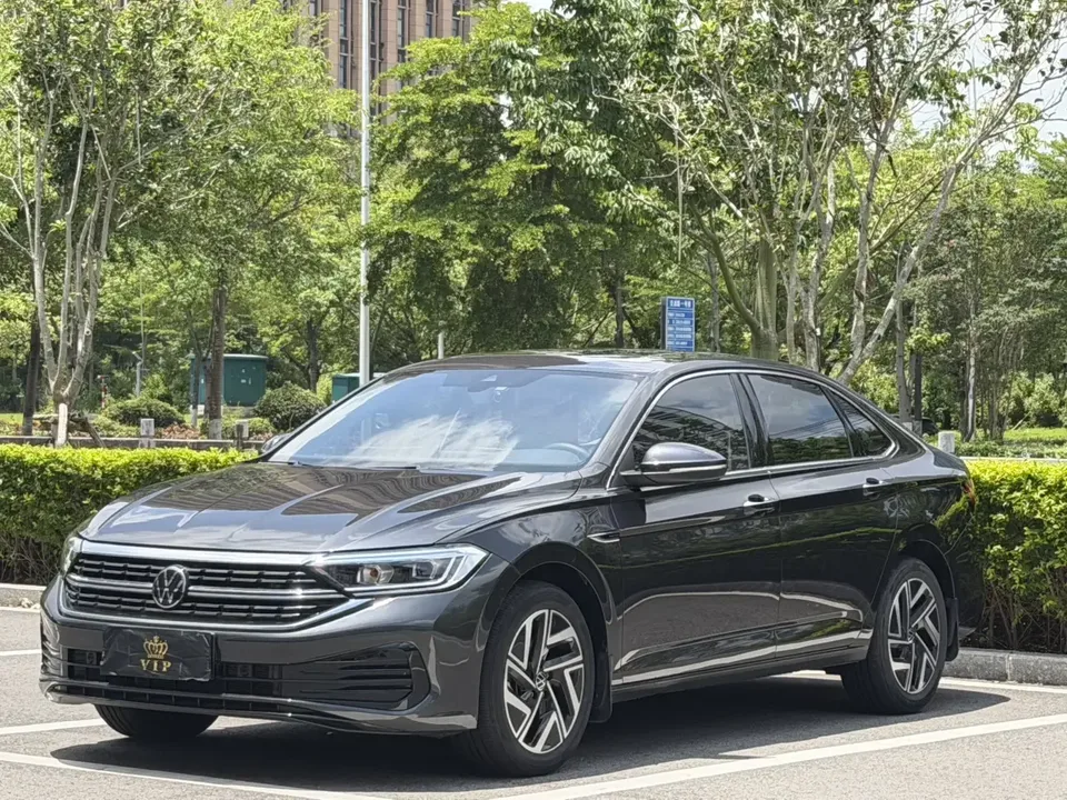 Volkswagen Sagitar Sagitar 2024 300TSI DSG Beyond Edition 2024 — photo 1, buy with delivery to Moscow