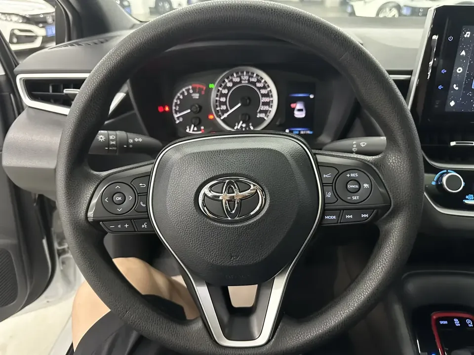 Toyota Levin Lei Ling 2022 185T CVT Sports Edition 2022 — thumbnail 5
