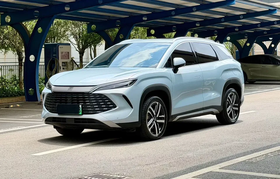 BYD Song L DM Song L DM 2024 DM-i 112KM Beyond 2024 — фото 1, купить с доставкой в Москву