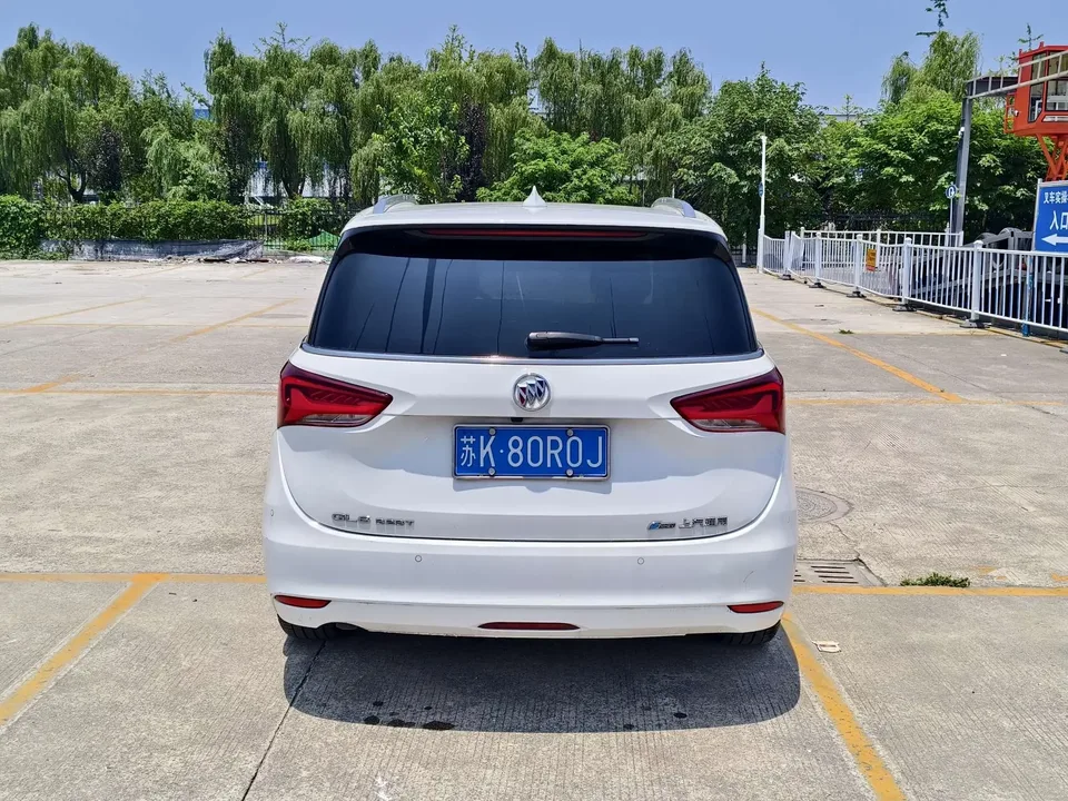 Buick GL6 Buick GL6 2021 323T 2022 — thumbnail 2