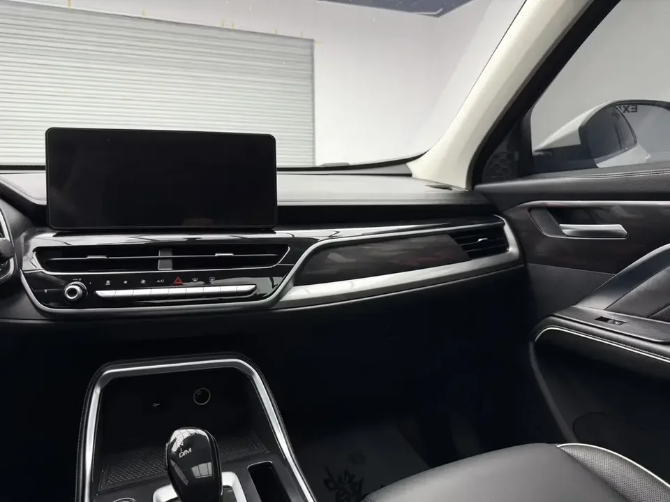 Haval H6 Haval H6 2021 National Trend Edition 1.5T Automatic City Edition 2022 — миниатюра 3