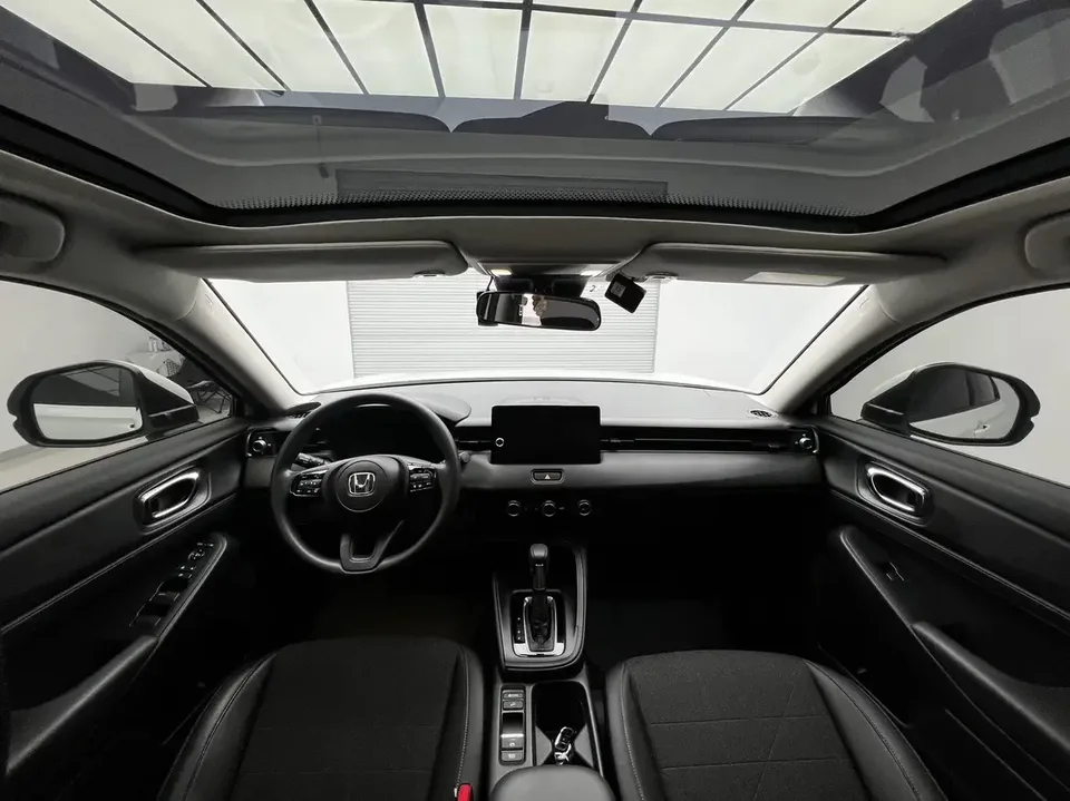 Honda VEZEL Binzhi 2023 1.5L CVT Technology Edition 2023 — thumbnail 3