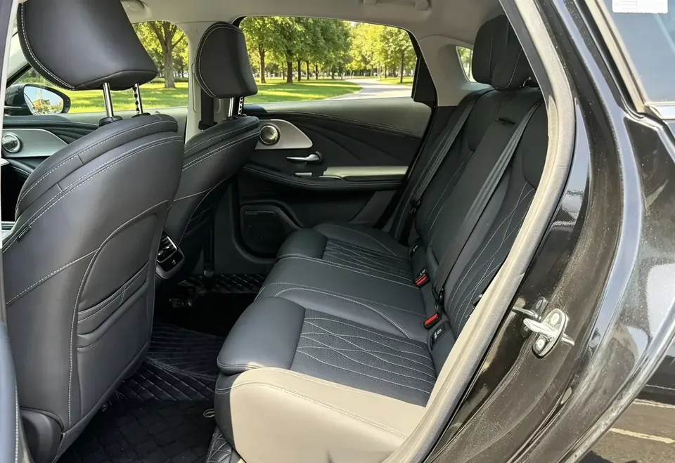 Chery Arrizo 8 Arrizo 8 2024 1.6TGDI DCT Intelligence 2024 — thumbnail 4
