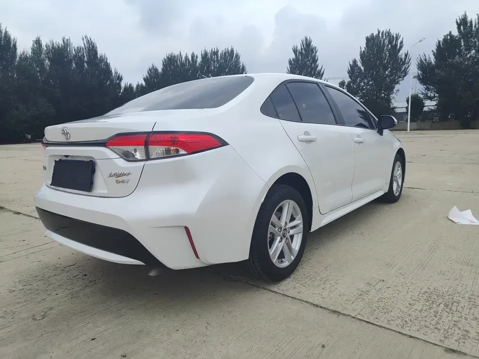 Toyota Levin Lei Ling 2022 185T CVT Deluxe Edition 2022 — thumbnail 2