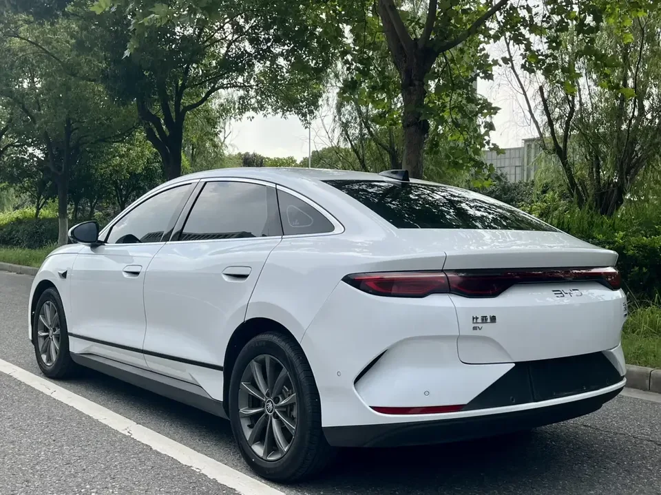 BYD Qin L EV Qin L EV 2025 470KM Leading Model 2025 — thumbnail 2