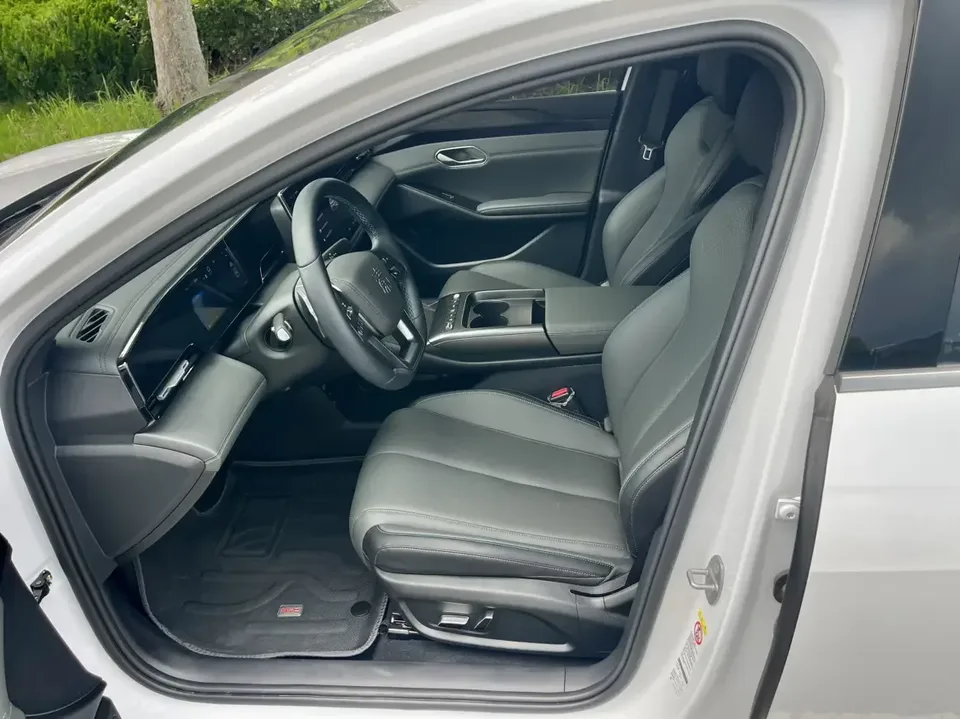 BYD Qin L EV Qin L EV 2025 470KM Leading Model 2025 — thumbnail 5