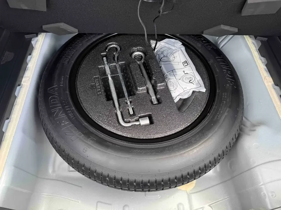 Honda VEZEL Binzhi 2023 1.5L CVT Technology Edition 2023 — thumbnail 3