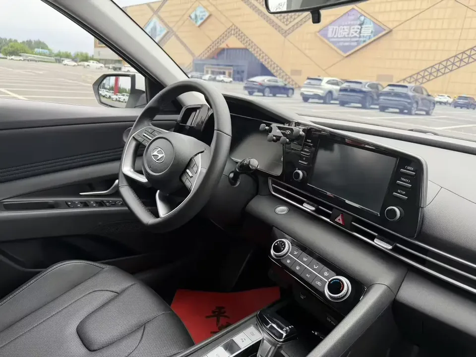 Hyundai Elantra Elantra 2022 1.5L CVT GLX Elite Edition 2022 — thumbnail 4