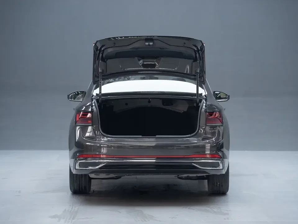 Volkswagen Sagitar Sagitar 2023 280TSI DSG Beyond Edition Plus 2022 — thumbnail 3