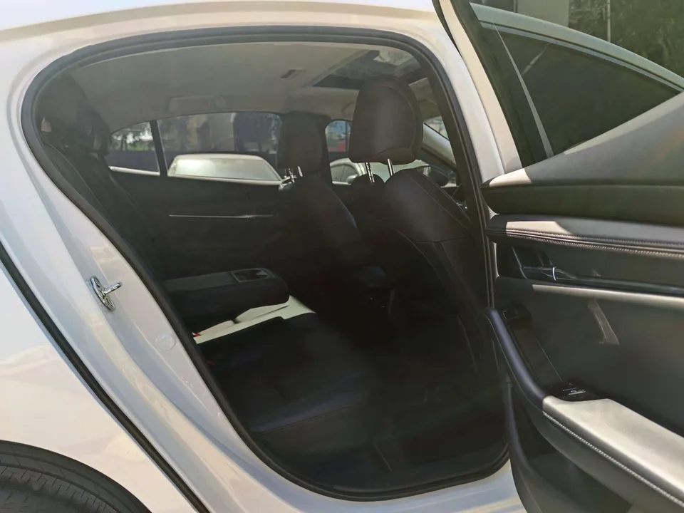 Mazda Axela Mazda3 Angkesela 2025 2.0L Automatic Premium Edition 2025 — thumbnail 5