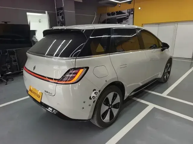Baojun clouds clouds 2023 460 Pro 2024 — thumbnail 4