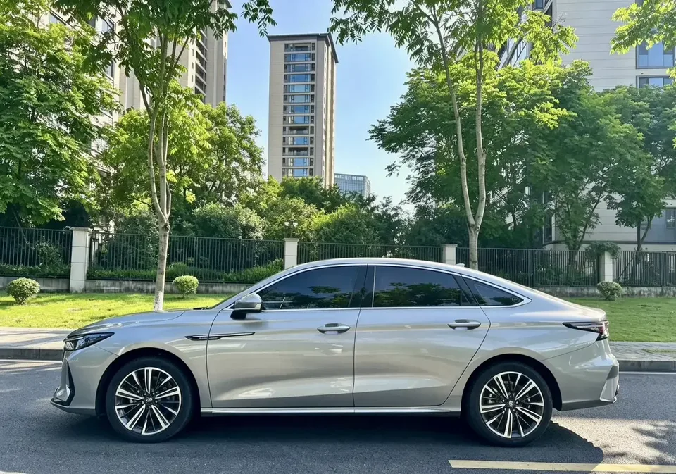 Chery Arrizo 8 Arrizo 8 2024 1.6TGDI DCT Intelligence 2024 — thumbnail 4