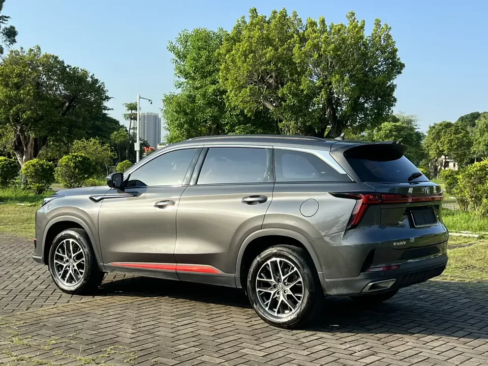 Changan CS75PLUS Changan CS75 PLUS 2022 Second generation 1.5T automatic premium model 2023 — thumbnail 2