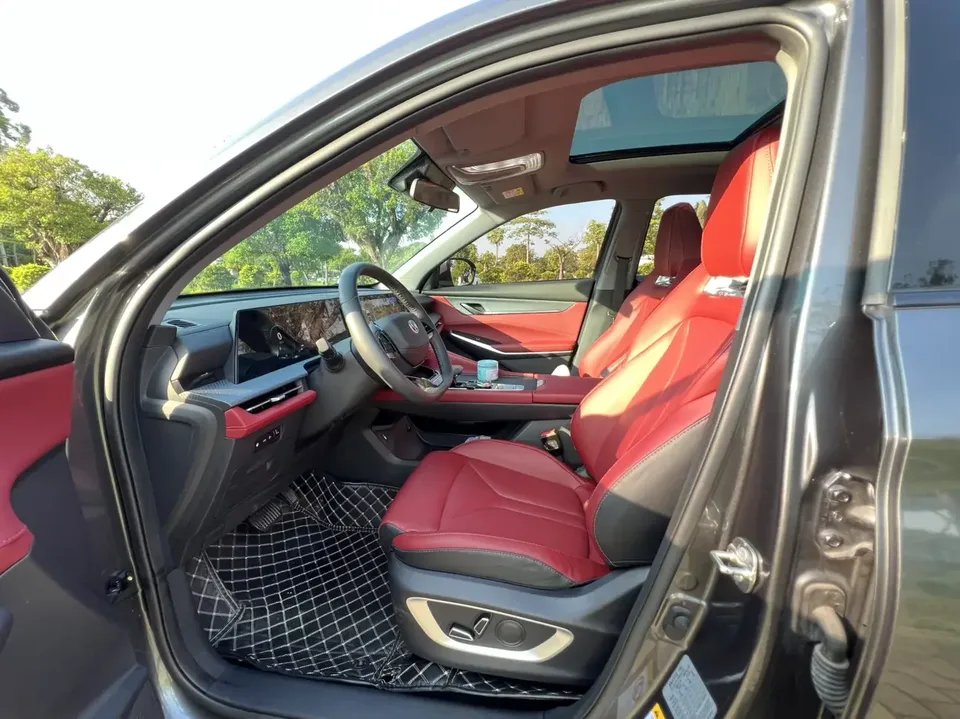 Changan CS75PLUS Changan CS75 PLUS 2022 Second generation 1.5T automatic premium model 2023 — thumbnail 4