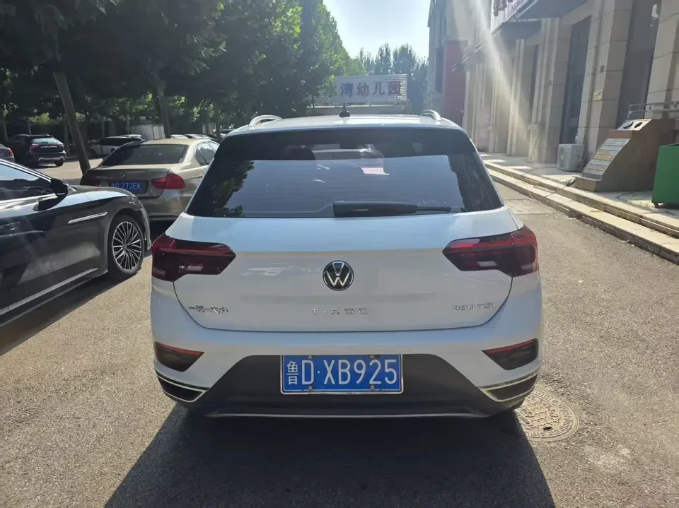 Volkswagen T-Roc TANG 2022 280TSI DSG 2WD Elite PLUS 2022 — thumbnail 2