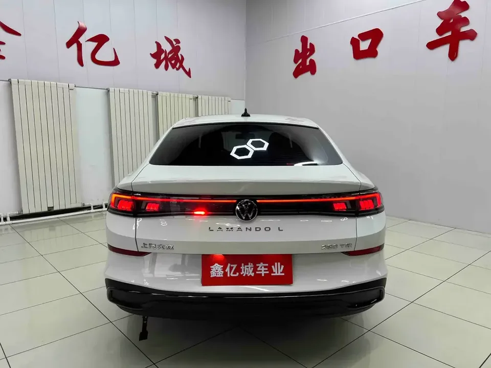 Volkswagen Lamando Lingdu 2023 Lingdu L 280TSI DSG Cool Edition 2022 — thumbnail 2