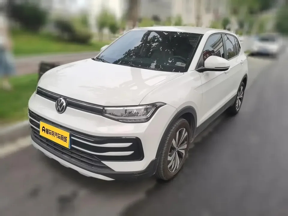 Volkswagen Tharu tuyue 2025 New 1.5L Ruijin Edition 2025 — photo 1, buy with delivery to Moscow