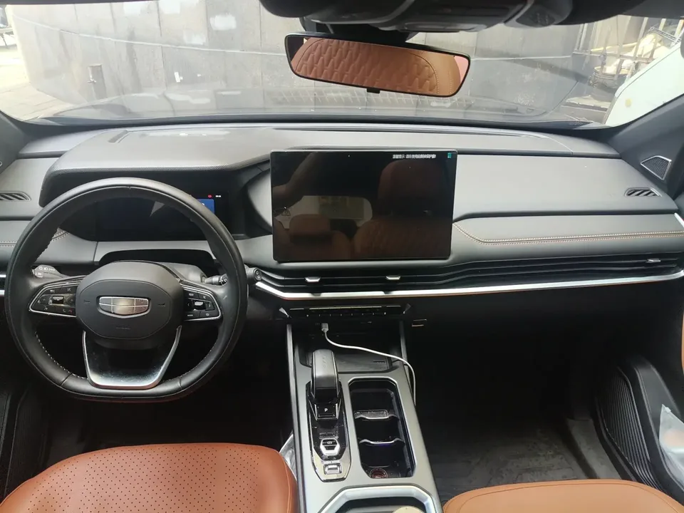 Geely Okavango Haoyue L 2024 2.0TD DCT Flagship 2024 — миниатюра 2