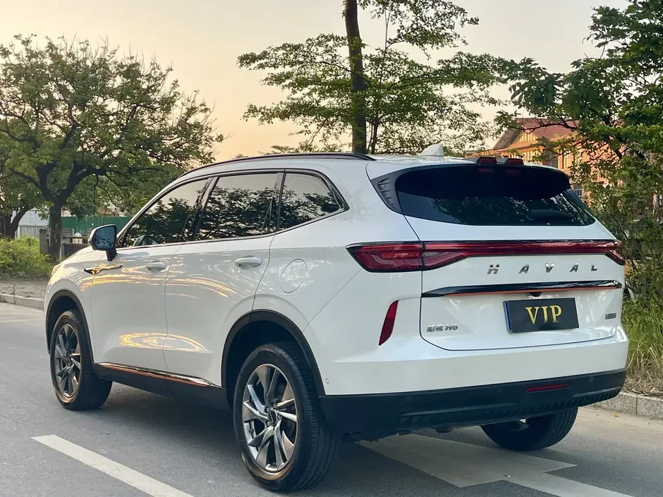 Haval H6 Haval H6 2021 Third Generation 1.5GDIT Automatic Supreme Edition 2022 — thumbnail 2