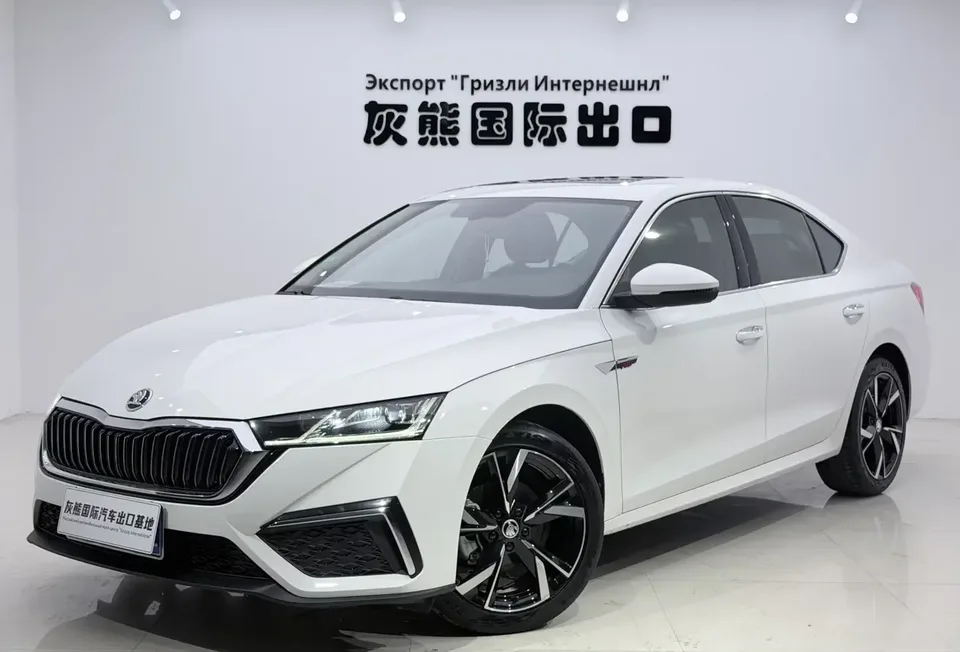 Skoda Octavia Octavia 2021 PRO TSI280 DSG Premium Edition 2022 — photo 1, buy with delivery to Moscow