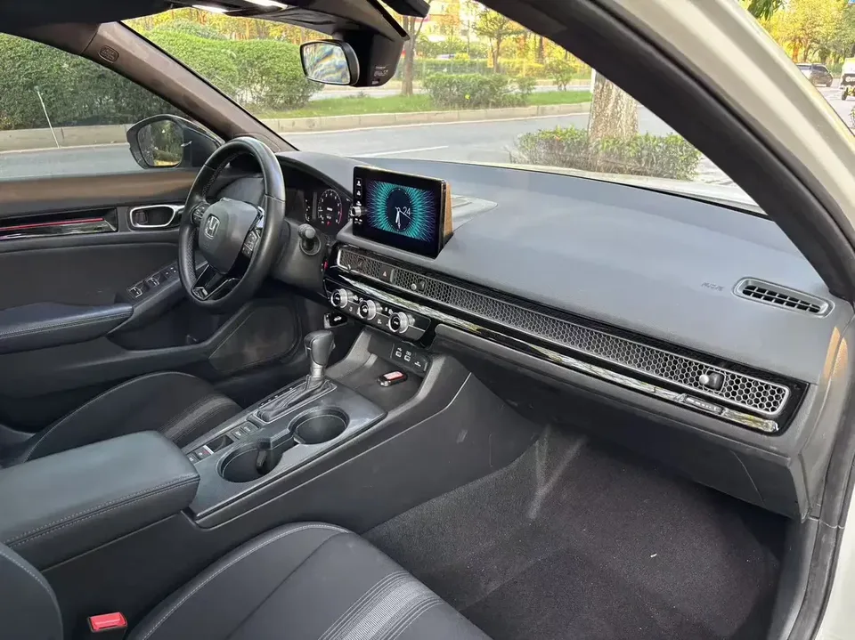 Honda CIVIC Civic 2023 HATCHBACK 240TURBO CVT Extreme Edition 2022 — thumbnail 3