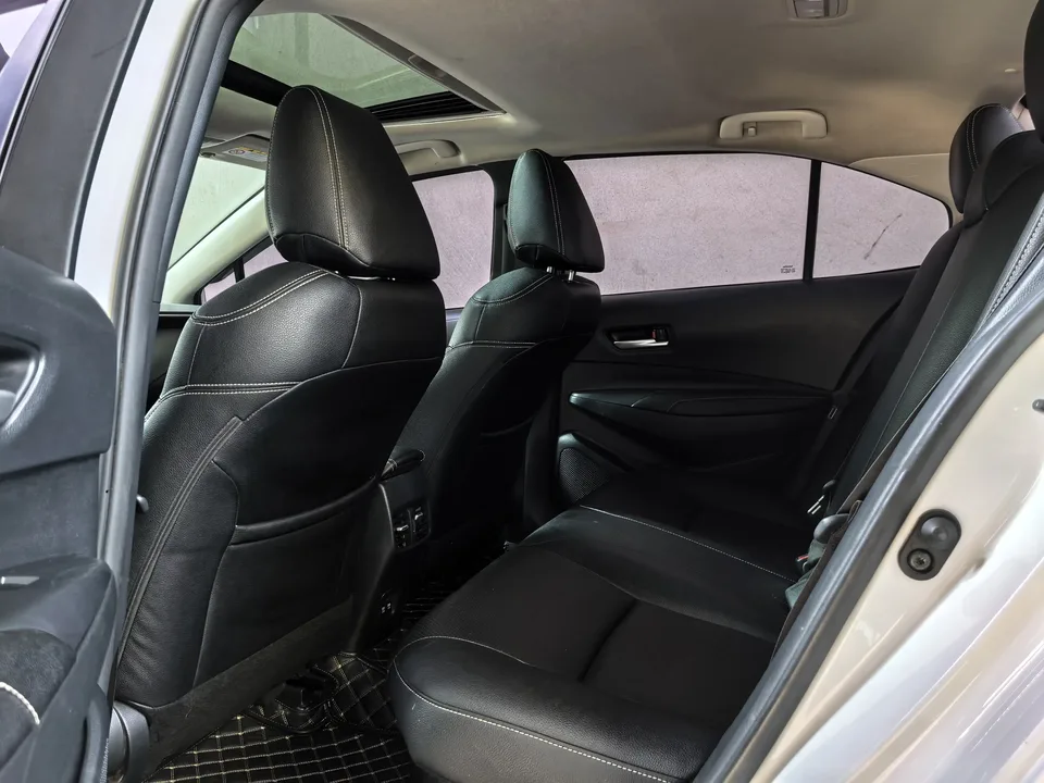 Toyota Corolla Corolla 2021 Dual Engine 1.8L E-CVT Elite Edition 2022 — thumbnail 3