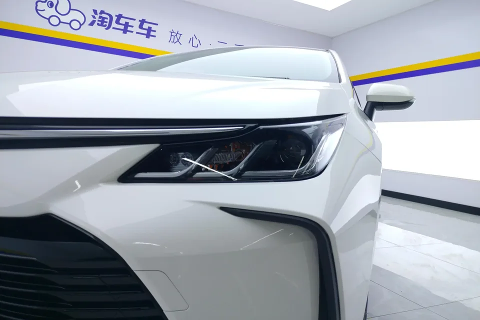 Toyota Corolla Corolla 2021 Dual Engine 1.8L E-CVT Elite Edition 2022 — thumbnail 2