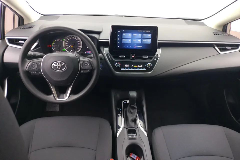 Toyota Corolla Corolla 2021 Dual Engine 1.8L E-CVT Elite Edition 2022 — thumbnail 4