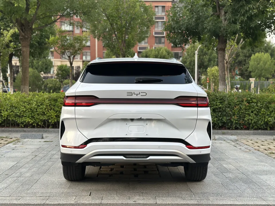 BYD Song PLUS DM Song PLUS DM 2025 DM-i 75KM Deluxe 2025 — миниатюра 2