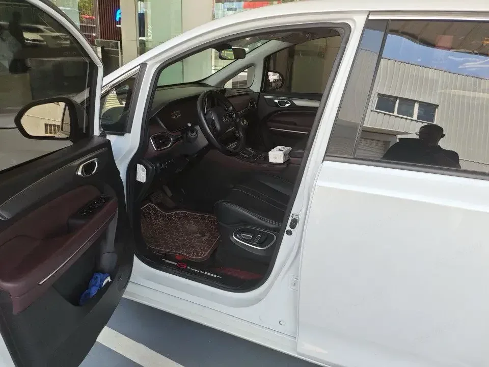 GAC Trumpchi M6 Trumpchi M6 2021 Pro 270T AT Premium Edition 2022 — thumbnail 5