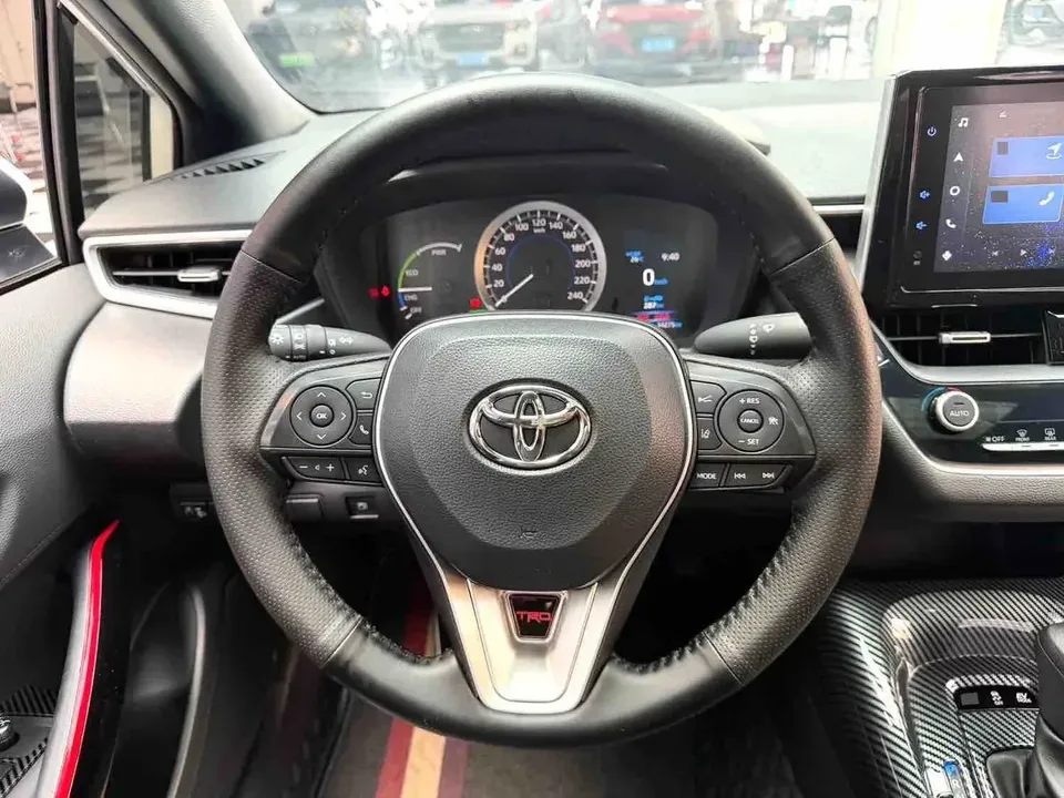 Toyota Levin Lei Ling 2022 Dual Engine 1.8H E-CVT Sports Edition 2022 — thumbnail 4