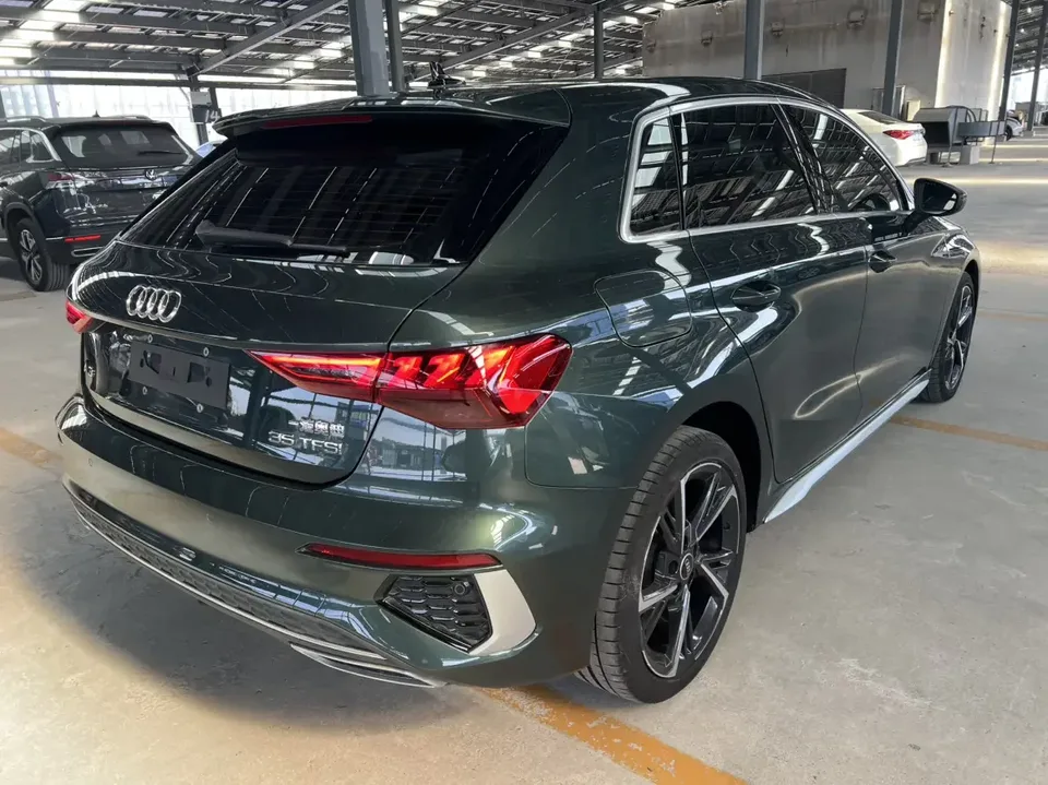 Audi A3 Audi A3 2022 Sportback 35 TFSI Stylish and sporty 2022 — thumbnail 2