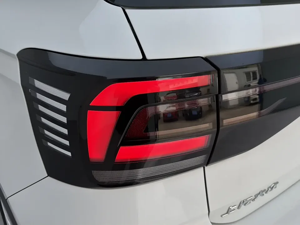 Volkswagen Tu Kai Tu Kai 2023 300TSI DSG Comfort Edition 2024 — thumbnail 4