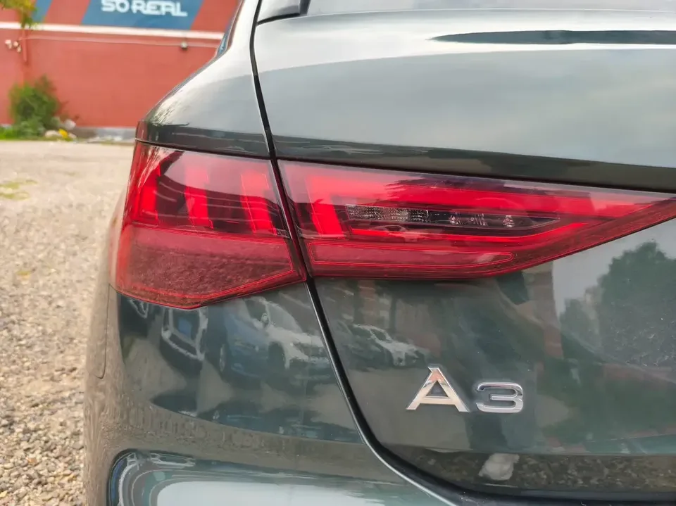 Audi A3 Audi A3 2022 Sportback 35 TFSI Luxury Sports 2023 — миниатюра 3