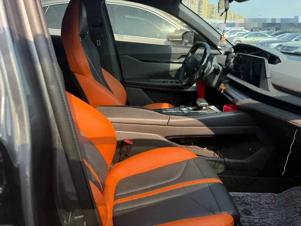 Changan UNI-V Changan UNI-V 2024 1.5T Smart Pilot 2025 — thumbnail 4