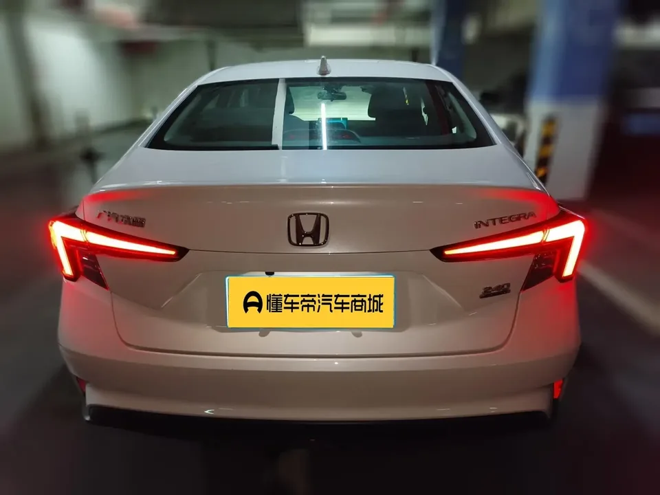 Honda Integra Style 2022 240TURBO CVT Tech Edition 2022 — thumbnail 2