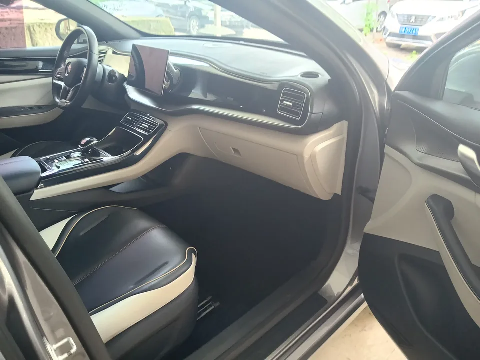 BYD Qin PLUS EV Qin PLUS EV 2021 500KM Luxury 2022 — thumbnail 3