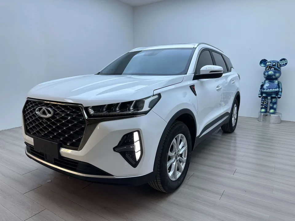 Chery Tiggo 7 Plus Tiggo 7 PLUS 2022 1.5T CVT Royal Yellow Limited Edition Premium 2023 — photo 1, buy with delivery to Moscow